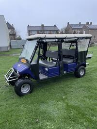 Elektrische terreinwagen utv met kenteken 